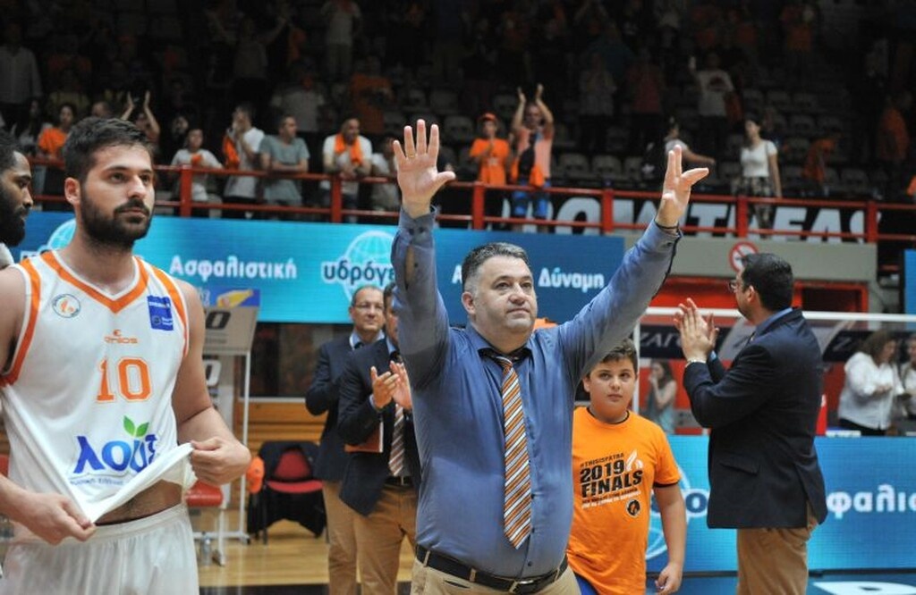 Συγκλονιστική αποθέωση για Γιατρά στην Πάτρα (photos)