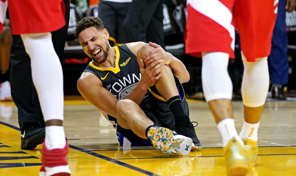 NBA: Σοκ στους Γουόριορς με Τόμπσον!