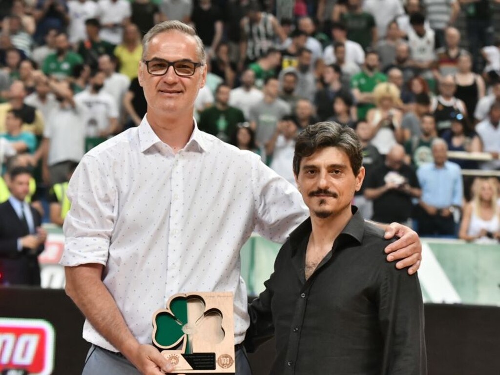 Βράβευσε τον Αργύρη Παπαπέτρου ο Δημήτρης Γιαννακόπουλος (video+photos)