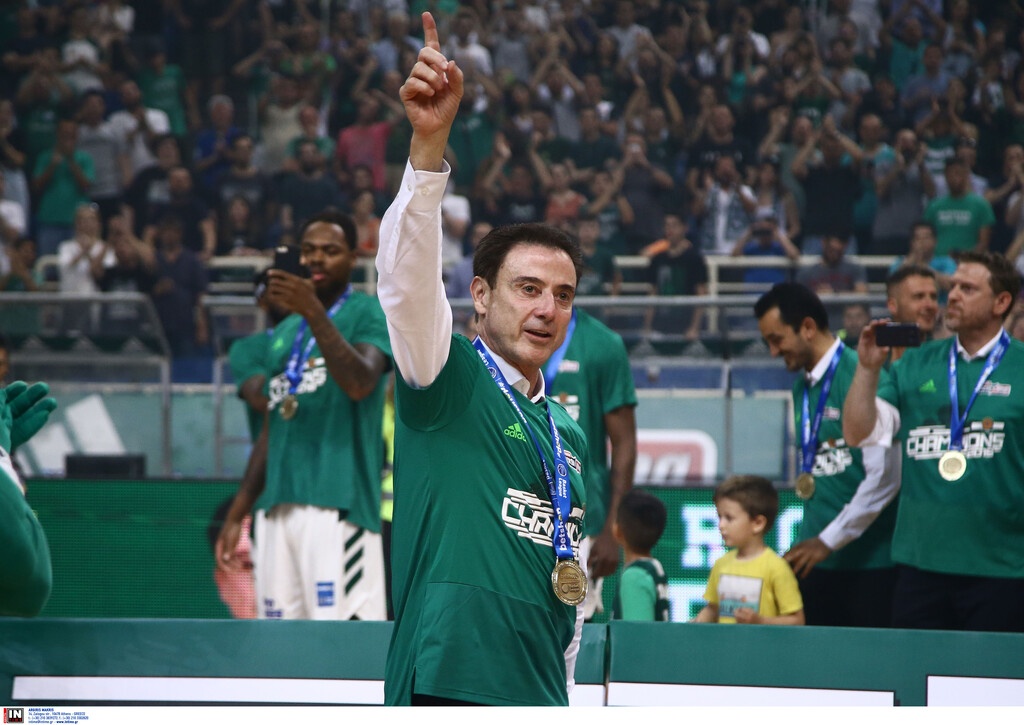 Παναθηναϊκός ΟΠΑΠ: Απίστευτη αποθέωση για Πιτίνο στο ΟΑΚΑ (video)