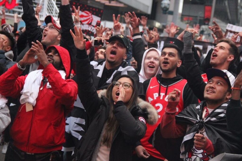 ΝΒΑ: «Κάηκε» το Τορόντο για την κατάκτηση του Πρωταθλήματος (videos+photos)