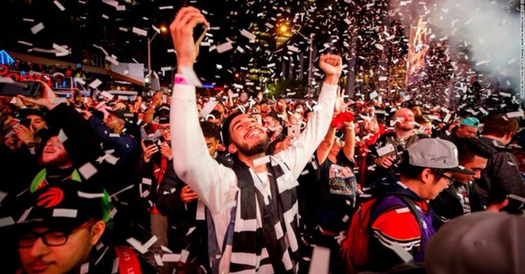 ΝΒΑ: «Κάηκε» το Τορόντο για την κατάκτηση του Πρωταθλήματος (videos+photos)