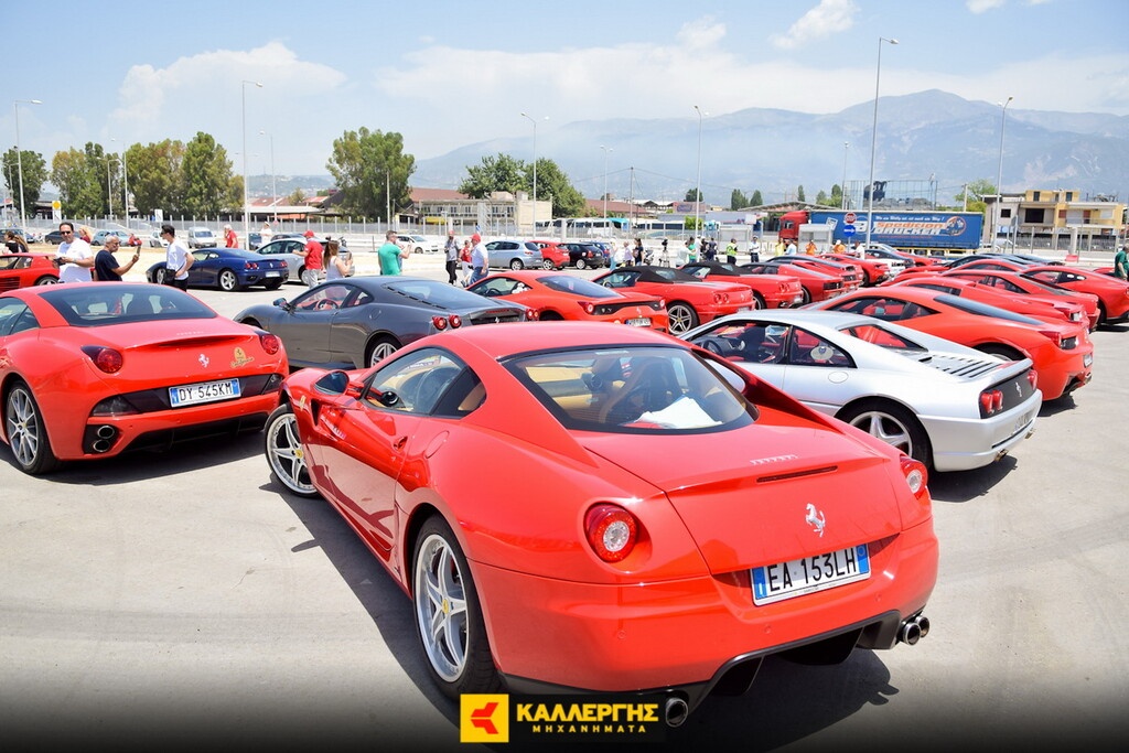 «Κοκκίνησε» η Πάτρα από τις πανέμορφες Ferrari (photos)