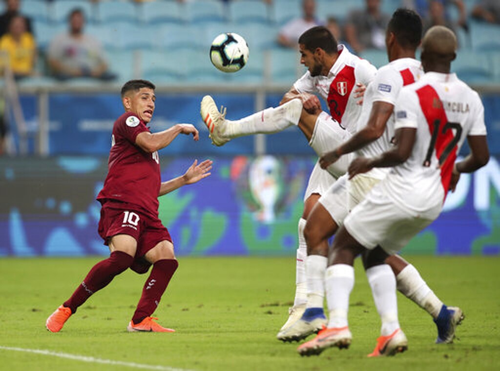 Copa America: Στο μηδέν Βενεζουέλα και Περού (photos)