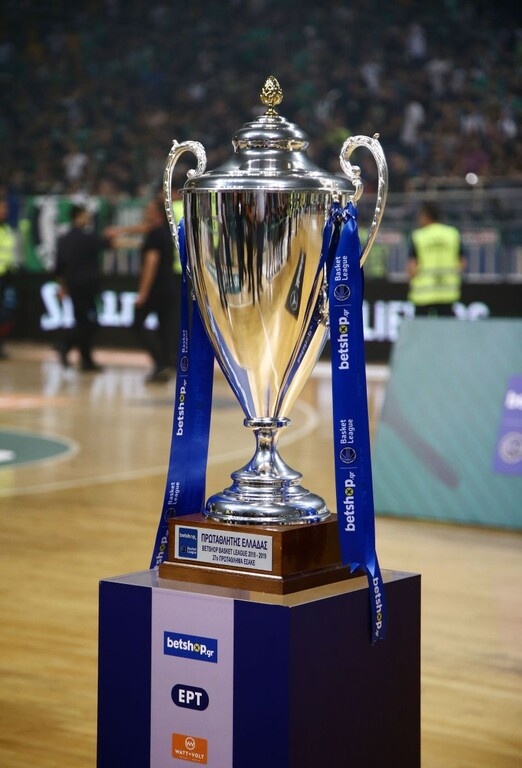 Όλα τα βίντεο από το γλέντι του νταμπλούχου Παναθηναϊκού (videos+photos)