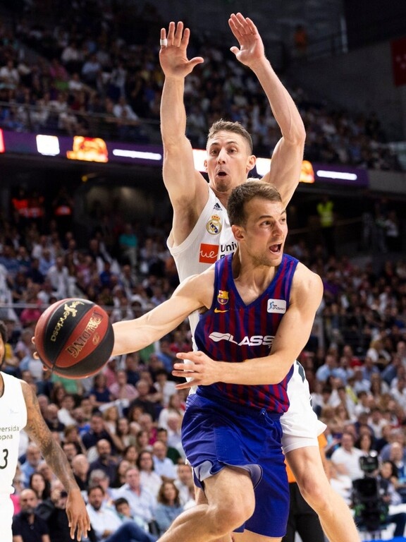 Ρεάλ Μαδρίτης-Μπαρτσελόνα 87-67: Με «περίπατο» πήρε προβάδισμα (photos)