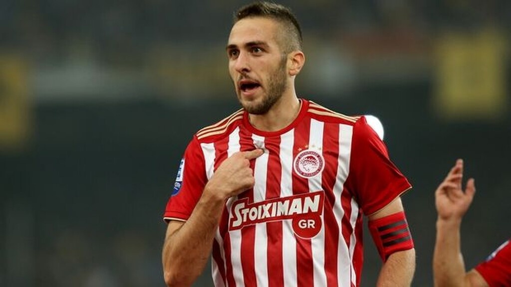 Και ο υπεύθυνος επικοινωνίας της ΠΑΕ Ολυμπιακός, Κώστας Καραπαπάς έριξε βόμβα στα social media.