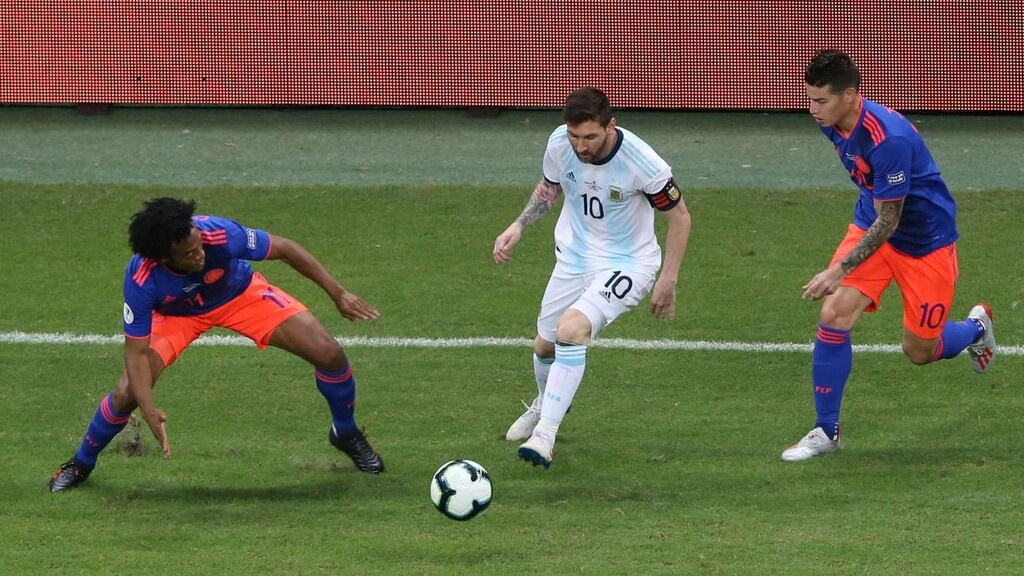 Copa America: Τσάκισε την Αργεντινή η Κολομβία (video+photos)
