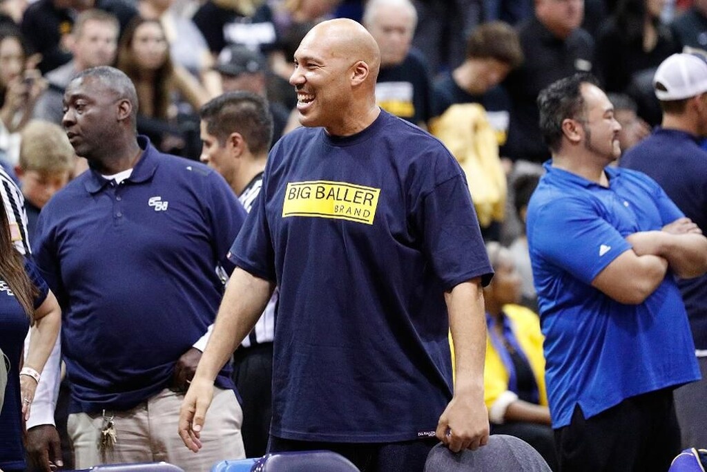 NBA: Ξέσπασε ο πατέρας Μπολ για την ανταλλαγή των Λέικερς (video+photos)