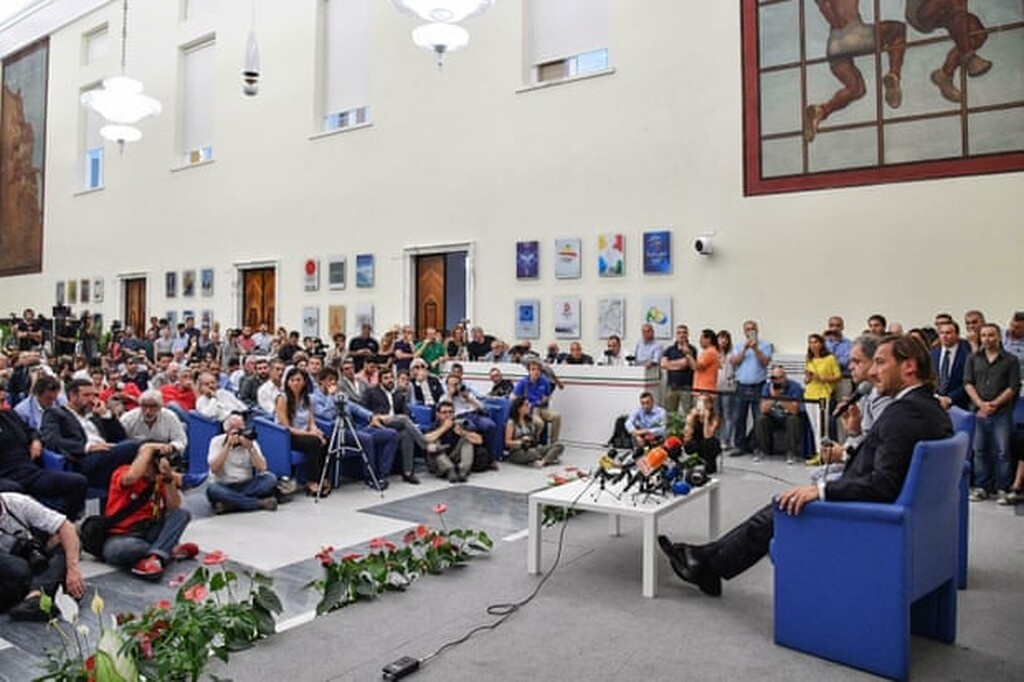 Φραντσέσκο Τότι: Ο τελευταίος Αυτοκράτορας της Ρώμης