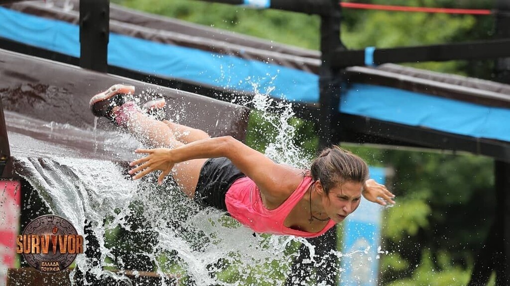 Οι παίκτες των δυο ομάδων θα τα δώσουν όλα για να κερδίσουν το έπαθλο του ταξιδίου...