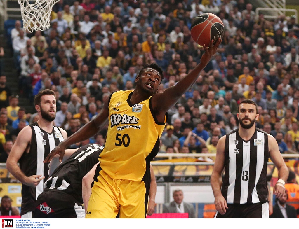 Μάικλ Έρικ: Αποχαιρέτησε την Νταρουσάφακα και ψάχνει ομάδα στη Euroleague