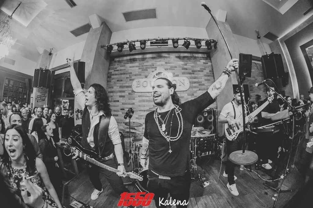 Οι 1550 ρίχνουν αυλαία μετά από 9 μήνες Bourbon