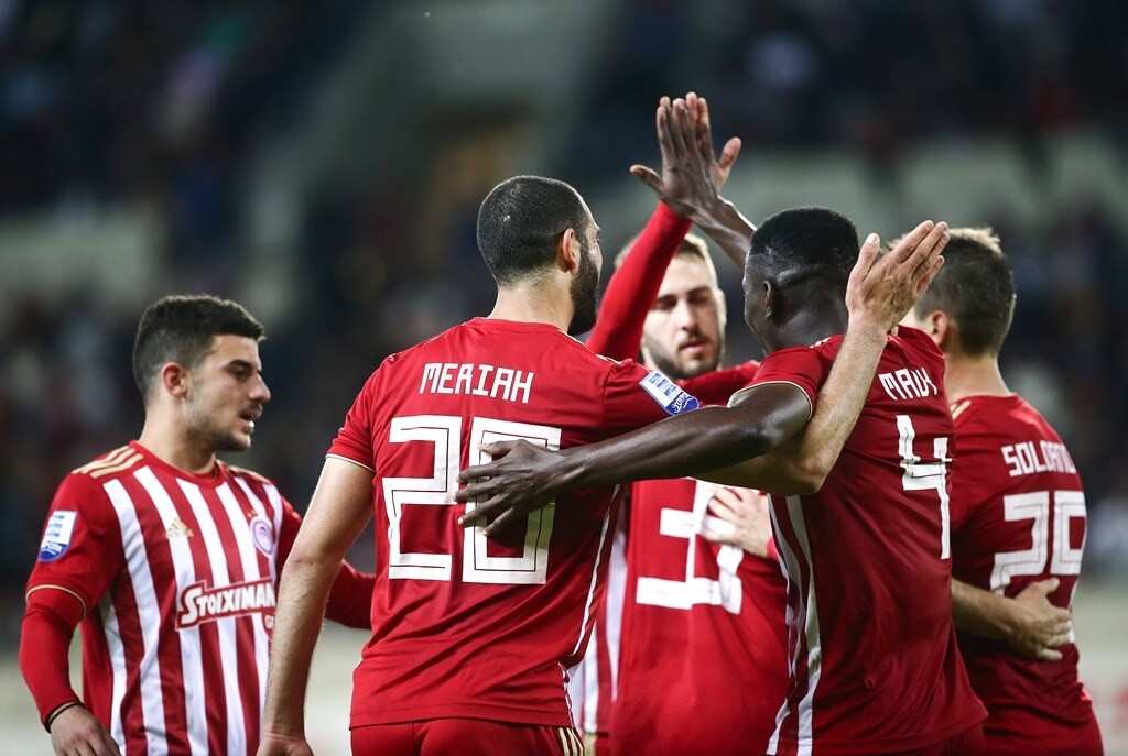 Παίκτη που θα «ματώνει» τα αντίπαλα δίχτυα αναζητά αυτό το καλοκαίρι ο Ολυμπιακός