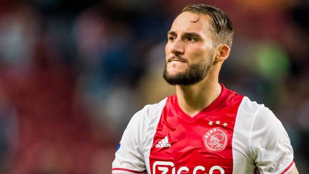 Στο παρελθόν, ο Γκουντέλι έχει αγωνιστεί επίσης σε Μπρέντα, Αλκμάαρ, Άγιαξ και Τιαντίν Τέντα.