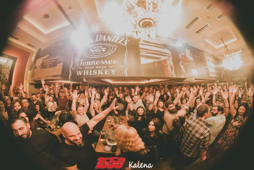 Οι 1550 ρίχνουν αυλαία μετά από 9 μήνες Bourbon