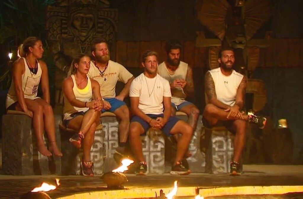 Οι πληροφορίες θέλουν την άσπρη ομάδα να είναι νικήτρια.