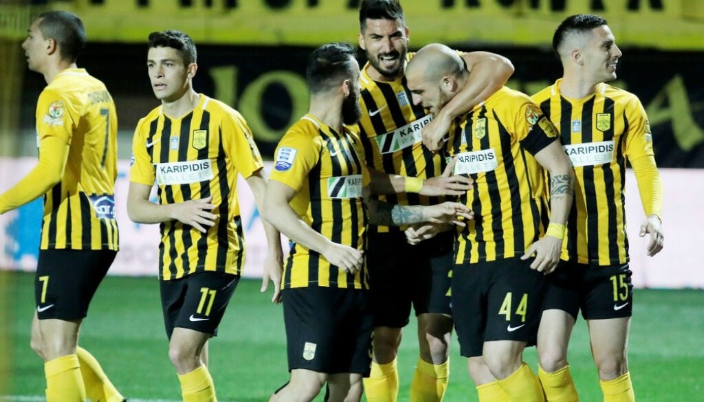 Πρώτος ποδοσφαιριστής που βρίσκεται πολύ κοντά είναι ένας όχι και τόσο παλιός γνώριμος της ομάδας.