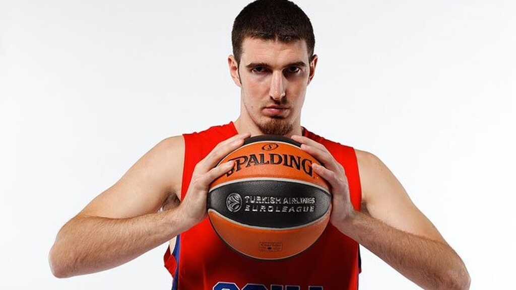 «Έκπληξη» με Ντε Κολο: Εκεί συνεχίζει την καριέρα του (photos)