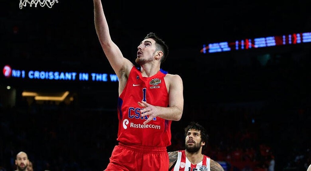 «Έκπληξη» με Ντε Κολο: Εκεί συνεχίζει την καριέρα του (photos)