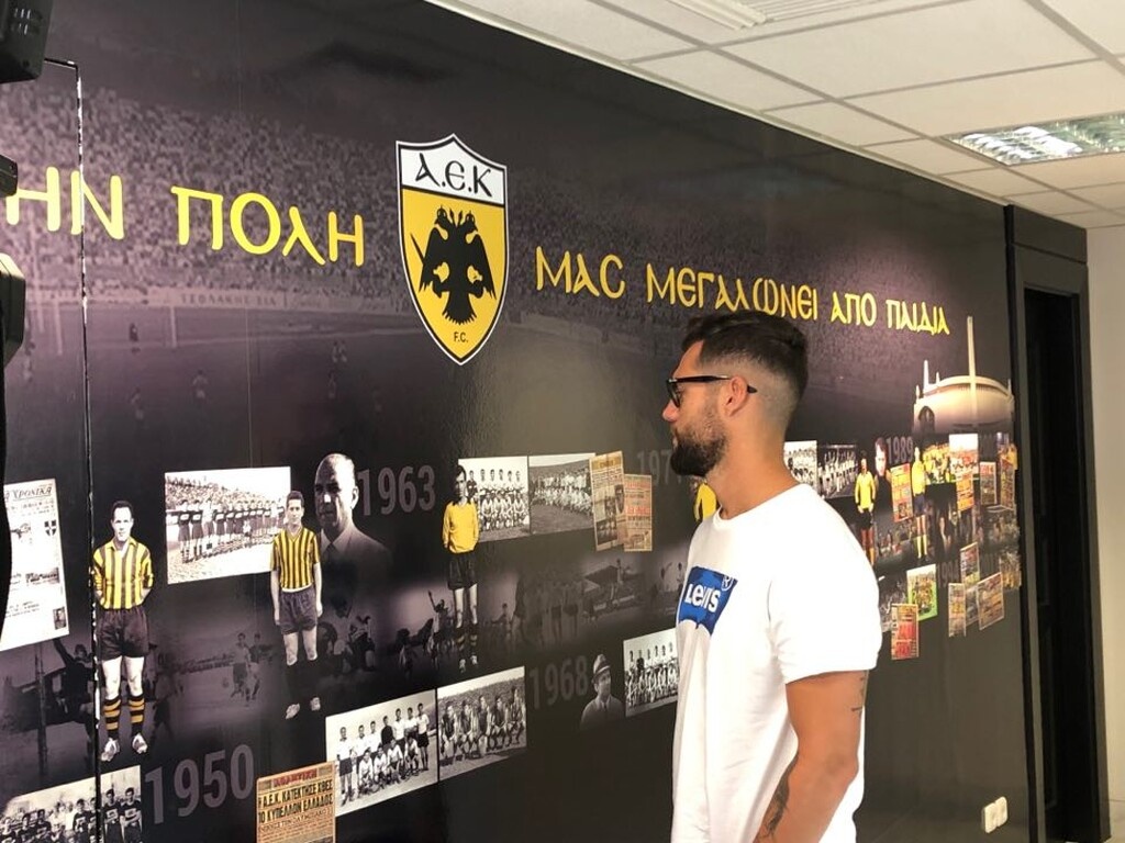 ΑΕΚ: Στα «κιτρινόμαυρα» ο Σιμάο (photos)