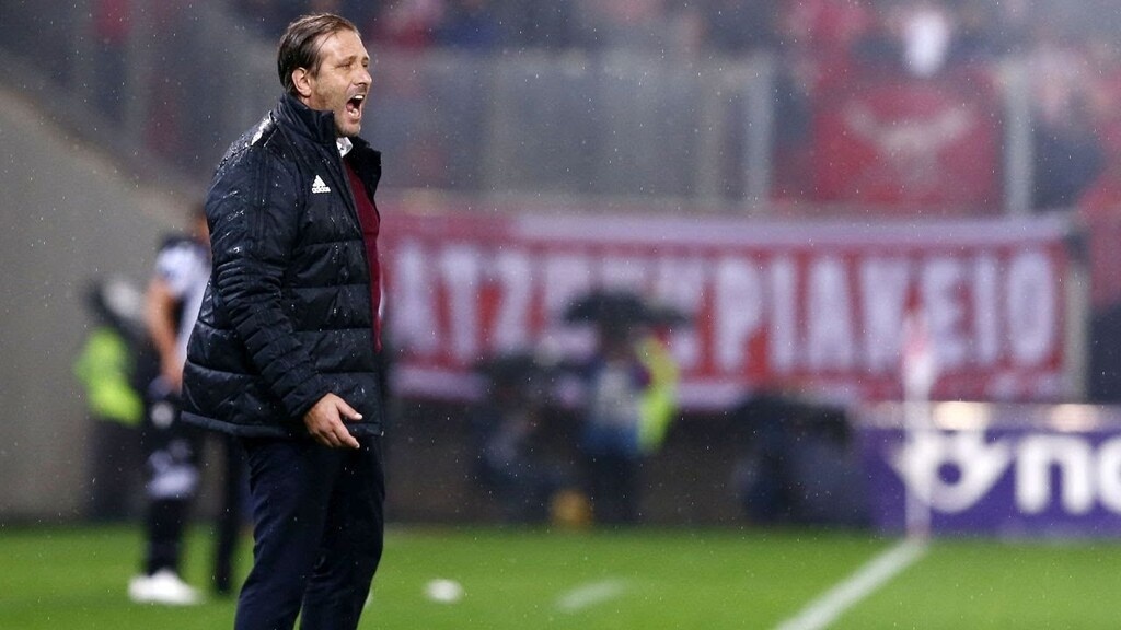 Φορτσάρει στο μέτωπο των μεταγραφών ο Ολυμπιακός, με τον Πέδρο Μαρτίνς να έχει θέσει ως προτεραιότητα την απόκτηση ενός επιθετικού που θα αλλάξει το επίπεδο της ομάδας.