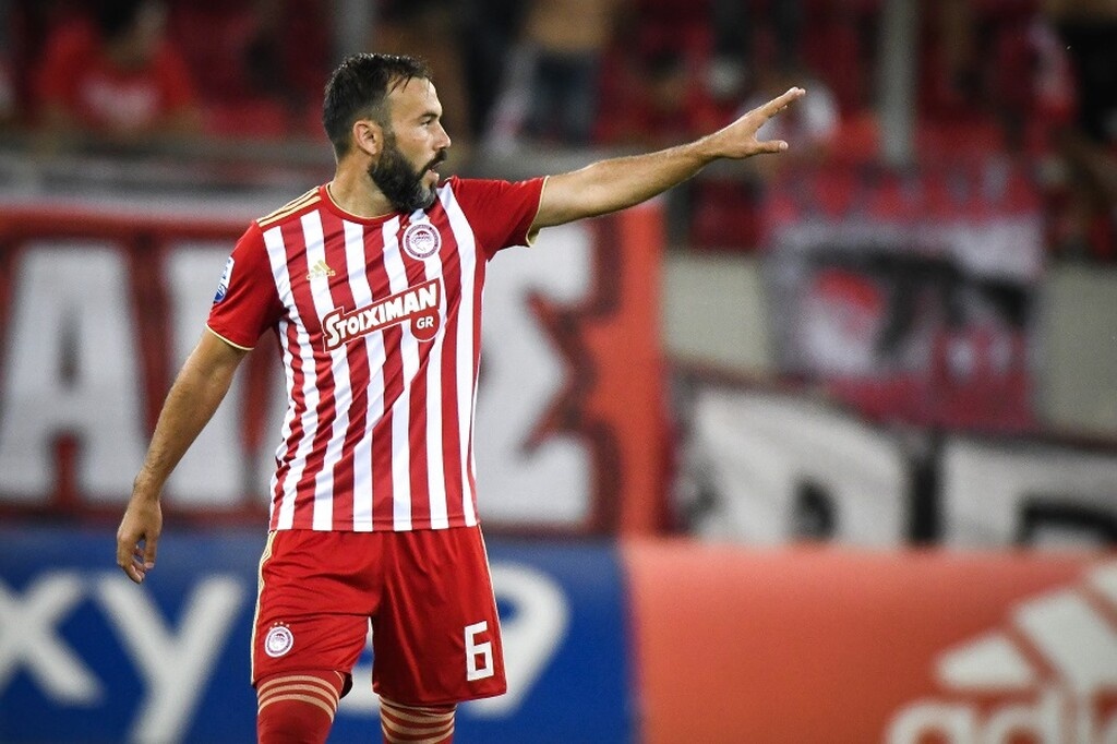 Έτσι οι «ερυθρόλευκοι» αναζητούν έναν ποδοσφαιριστή, μικρότερο σε ηλικία από τον Νάτχο που θα δώσει στην ομάδα γκολ και δημιουργία από τη μεσαία γραμμή. Και φαίνεται πως τον εντόπισαν.