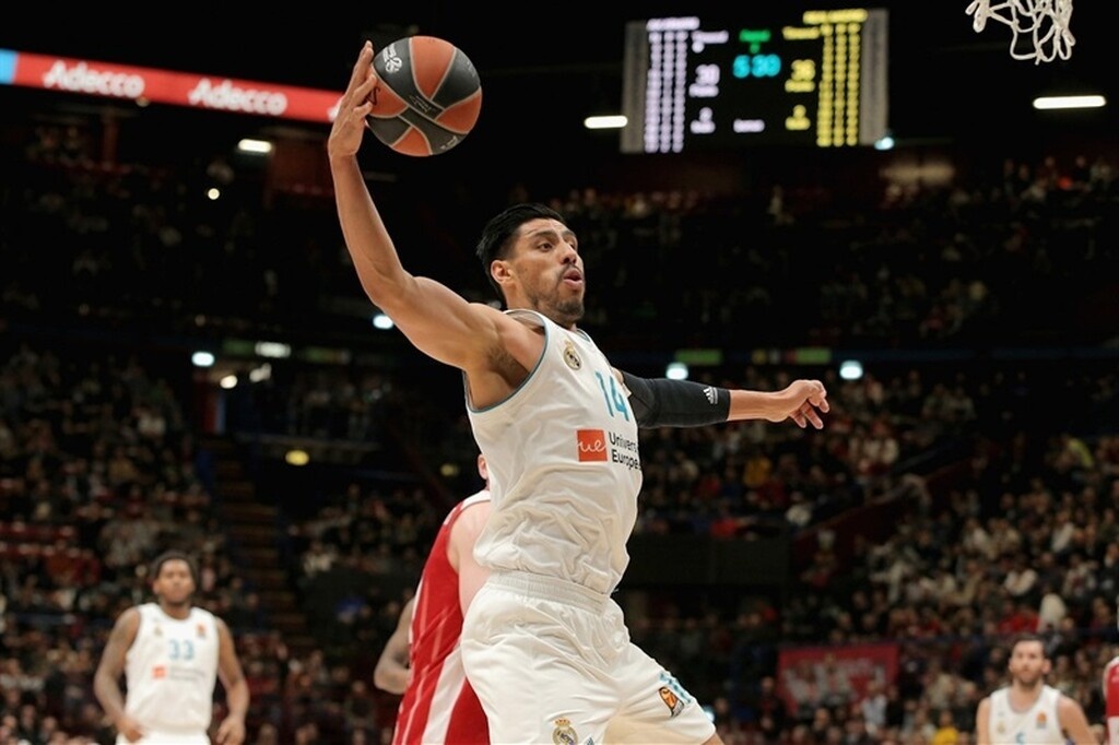 Θέλει NBA ο Αγιόν (video+photos)