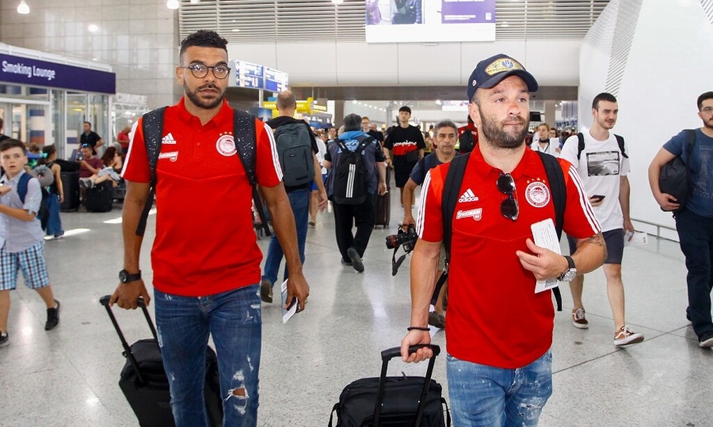 Ολυμπιακός: Αναχώρησε για Πολωνία (photos)