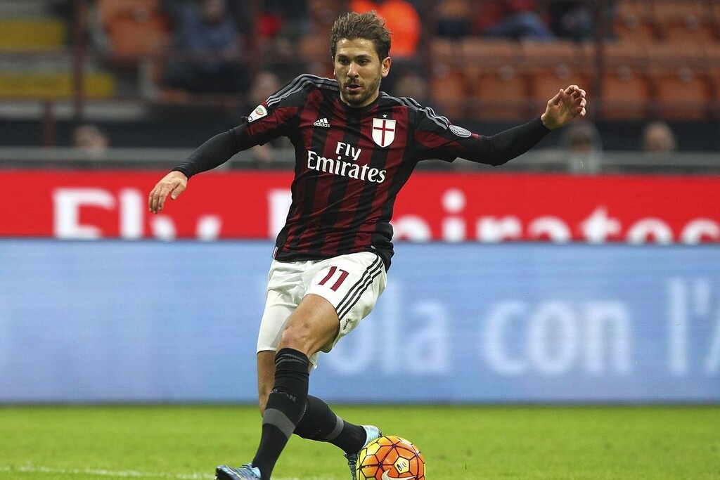 Αποτελεί μια πολύ δύσκολη περίπτωση, όμως στον Άρη δείχνουν αποφασισμένοι να φέρουν τον Ιταλό στη Θεσσαλονίκη και να φορέσει την κίτρινη φανέλα.