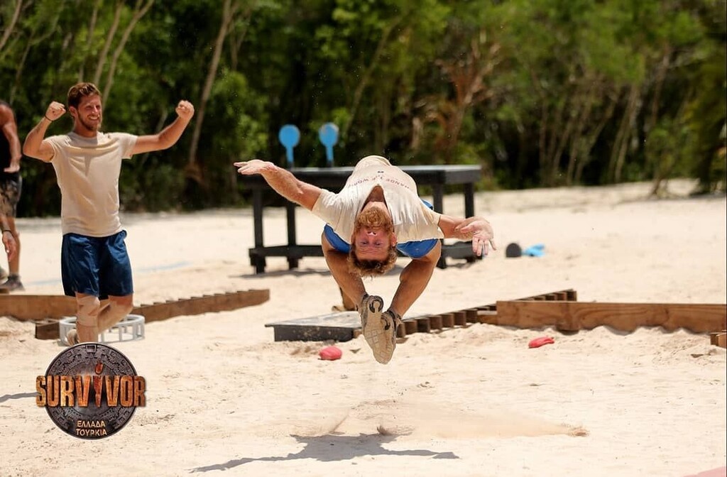 Η άσπρη ομάδα, έχει πάρει την πρώτη νίκη...