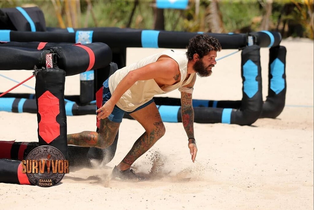 Οι πληροφορίες λένε πως η άσπρη ομάδα είναι αυτή που θα κερδίσει την ασυλία