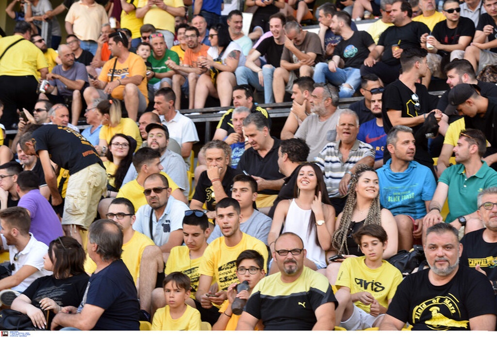 «Τρέλα» στην «πρώτη» του Άρη: Πήρε «φωτιά» το Βικελίδης! (photos&videos)