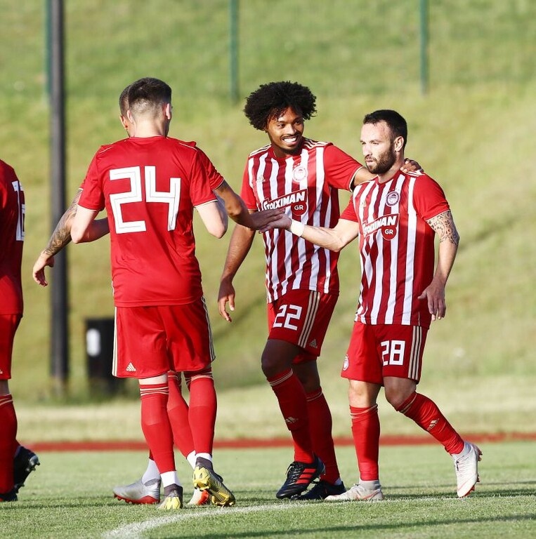 Ολυμπιακός – Χάποελ Μπερ Σεβά 2-2: Το… έσωσε με πέναλτι στο 90’ (photos)