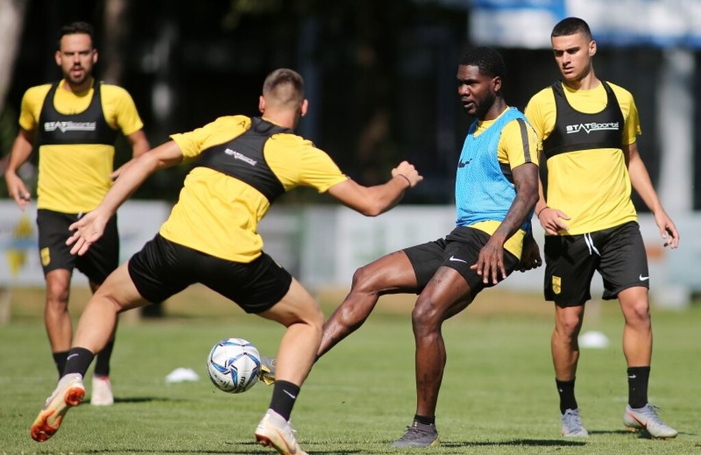 Άρης: Ξεκίνησαν τα «βάσανα» στην Ολλανδία (photos)