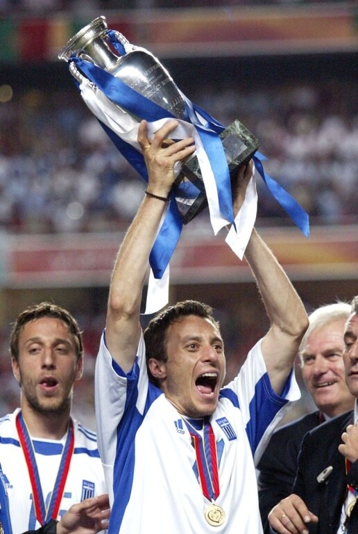 Στην απονομή του 2004 ο Γιώργος Γεωργιάδης!