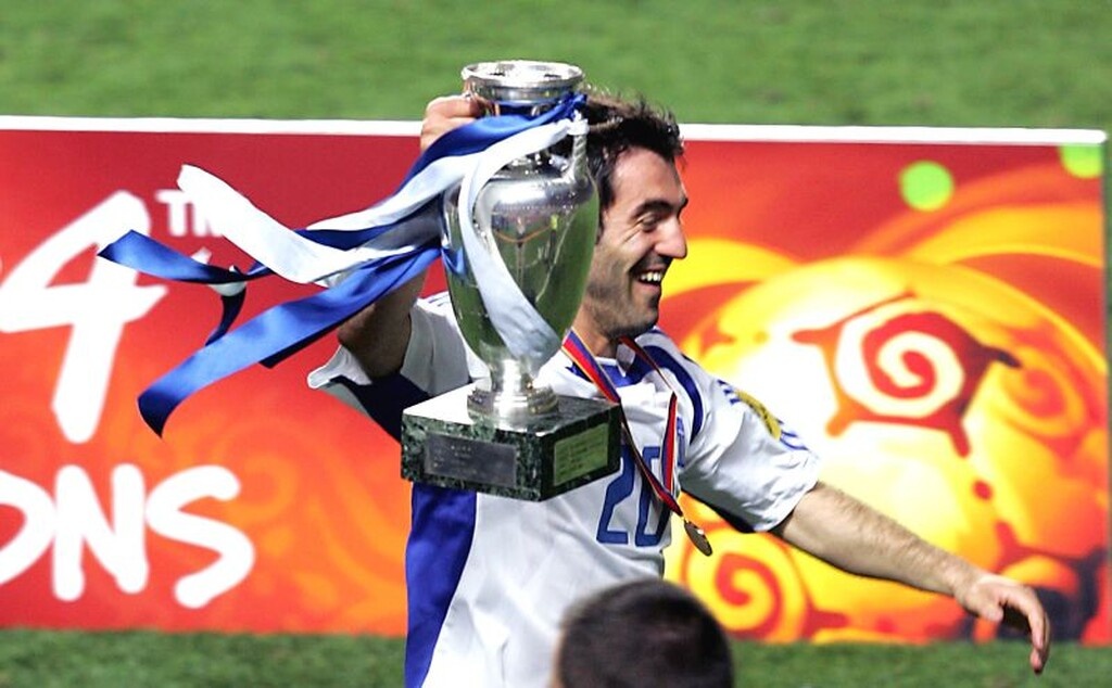 Ο... τρελός πανηγυρισμός του Γιώργου Καραγκούνη, που δεν είχε παίξει στον τελικό του 2004 λόγω καρτών!