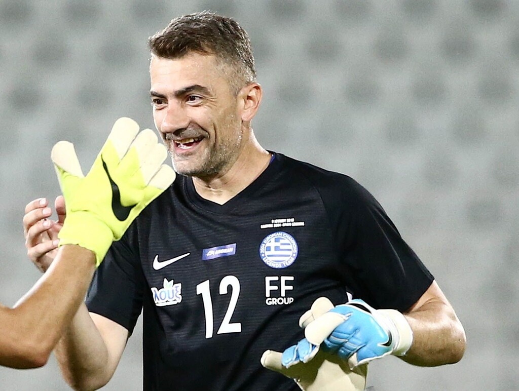 ...που συνέχιζε μέχρι και πέρσι να παίζει ποδόσφαιρο!