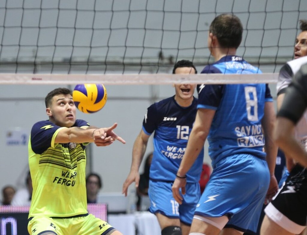 Volley League: Παραμένει στον Ηρακλή ο Μπουράκης