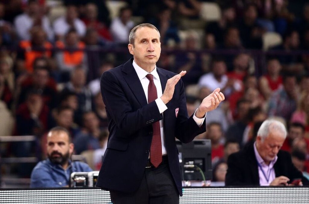 ...κι αυτό κανονικά θα έπρεπε να επηρεάζει και τον Ντέιβιντ Μπλατ.