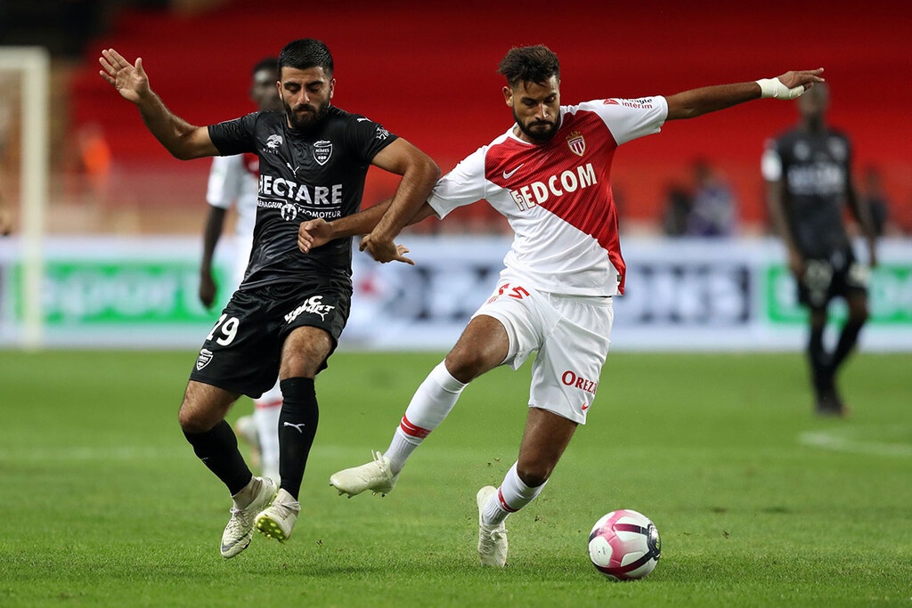 Οι «ερυθρόλευκοι» έκαναν κρούση για δανεισμό του 23χρονου χαφ, αλλά οι Μονεγάσκοι συζητούν μόνο την πώλησή του