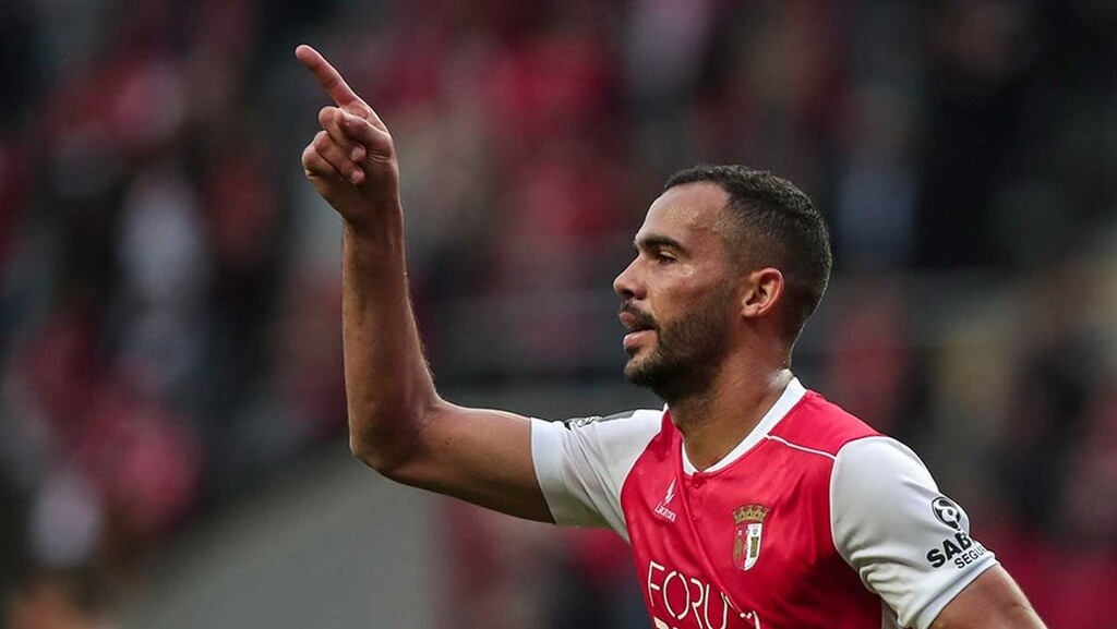 Η λύση που κοιτά ο Ολυμπιακός για τον αντί-Νάτχο είναι αυτή του Φρανσέρτζιο της Μπράγκα, ο οποίος προτάθηκε