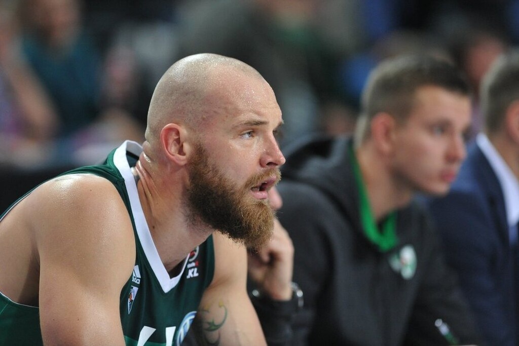 Κρεμάει τα παπούτσια του ο Καβαλιάουσκας (video+photos)