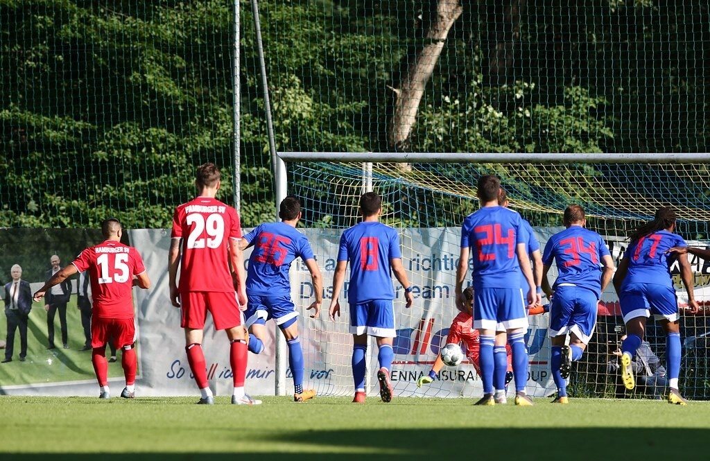 Ολυμπιακός: Ισοπαλία με Αμβούργο, σκόραρε ο Σεμέδο (photos)