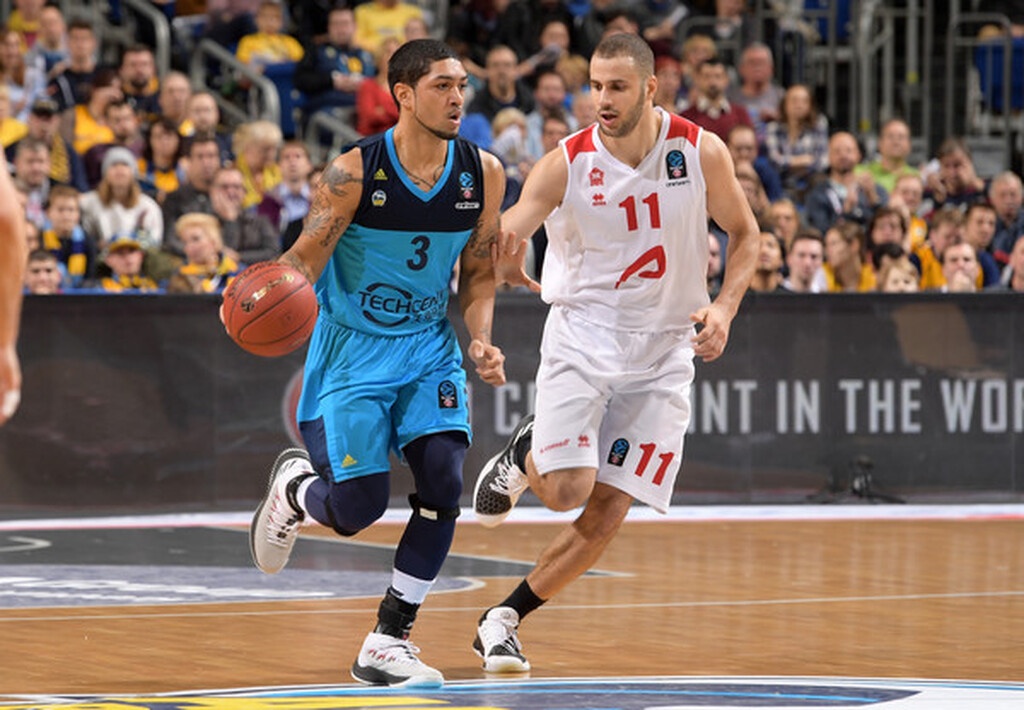 Μένει στην Άλμπα ο Σίβα