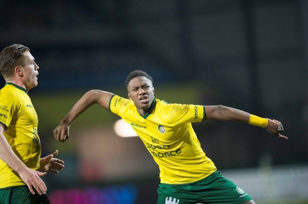 AEK: Σενάριο για Ντιασενί μέσω... Λαμίας (photos)