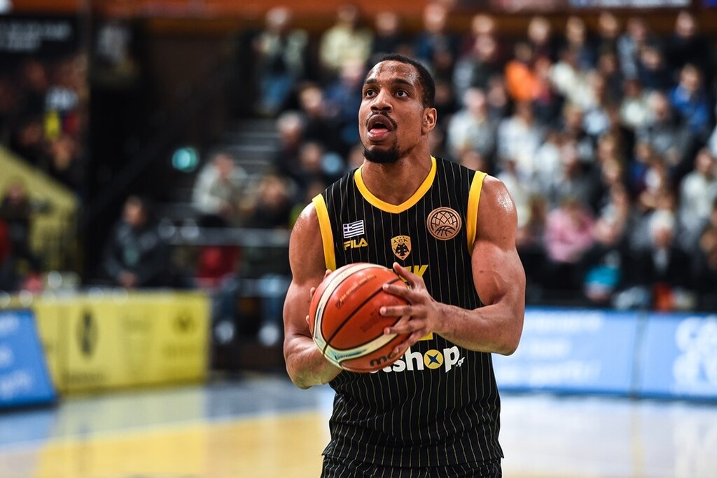 Προς Βίρτους Μπολόνια ο Βινς Χάντερ! (photos+video)