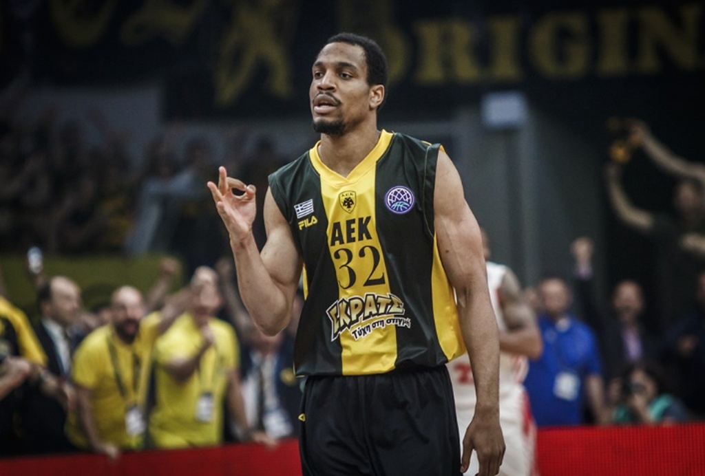 Προς Βίρτους Μπολόνια ο Βινς Χάντερ! (photos+video)