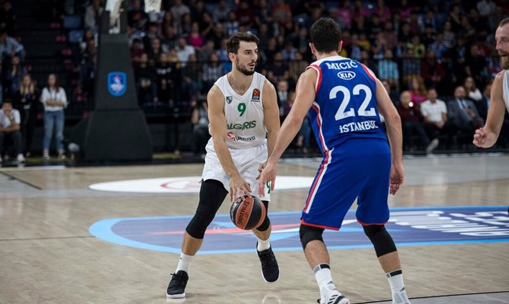 Στη Φενέρ ο Βέστερμαν (photos+video)