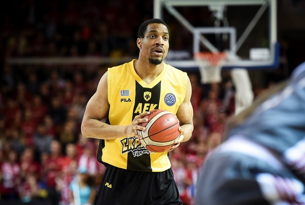 Προς Βίρτους Μπολόνια ο Βινς Χάντερ! (photos+video)